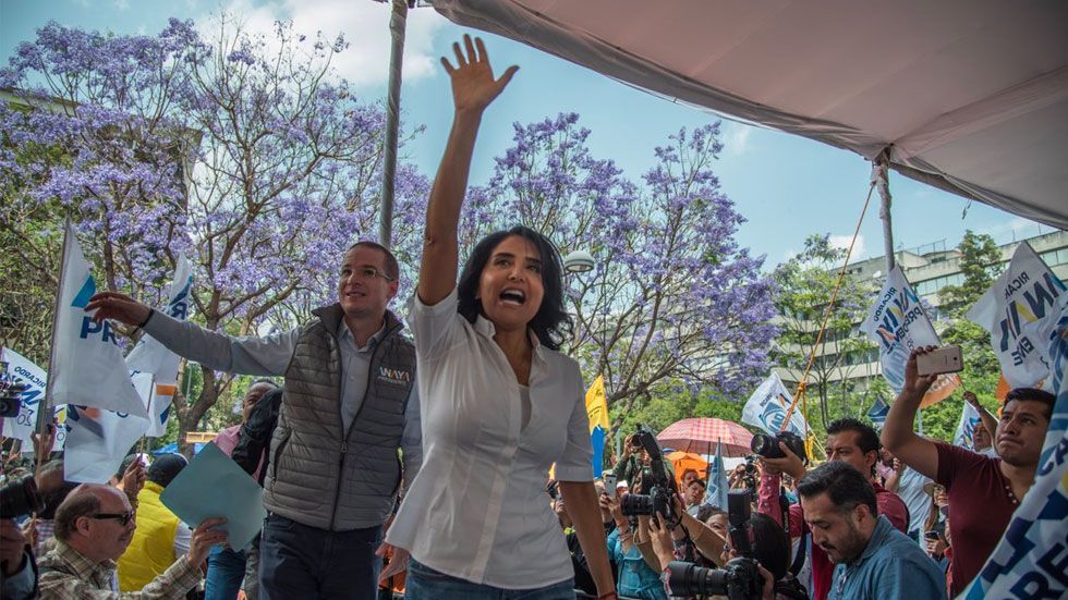 Vamos a ganar aunque López Obrador saque a pasear a Sheinbaum: Barrales Vamos a ganar aunque López Obrador saque a pasear a Sheinbaum: Barrales