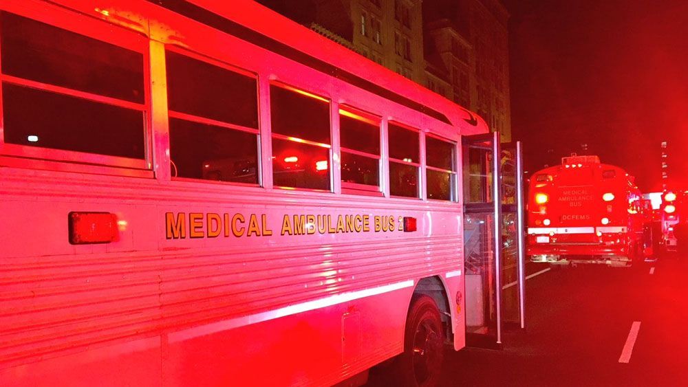 Más de 50 personas permanecen en cuarentena tras comer en Planet Hollywood