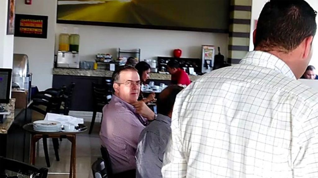 #Video Se ignoran Ebrard y Mancera tras coincidir en Tepic