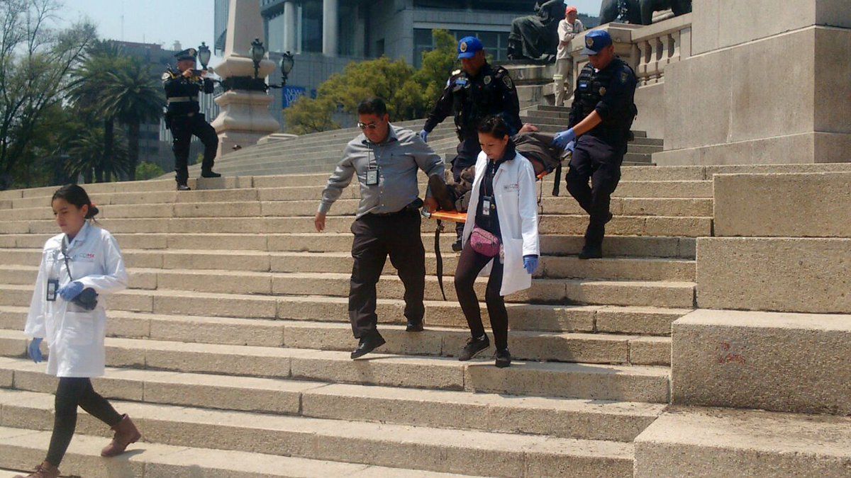 Encuentran muerto a hombre en el Ángel de la Independencia - angel-de-indepe-5