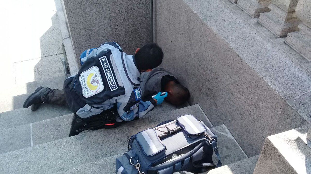 Encuentran muerto a hombre en el Ángel de la Independencia - angel-indepe-3