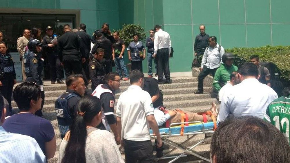 Asalto y balacera en Insurgentes Sur