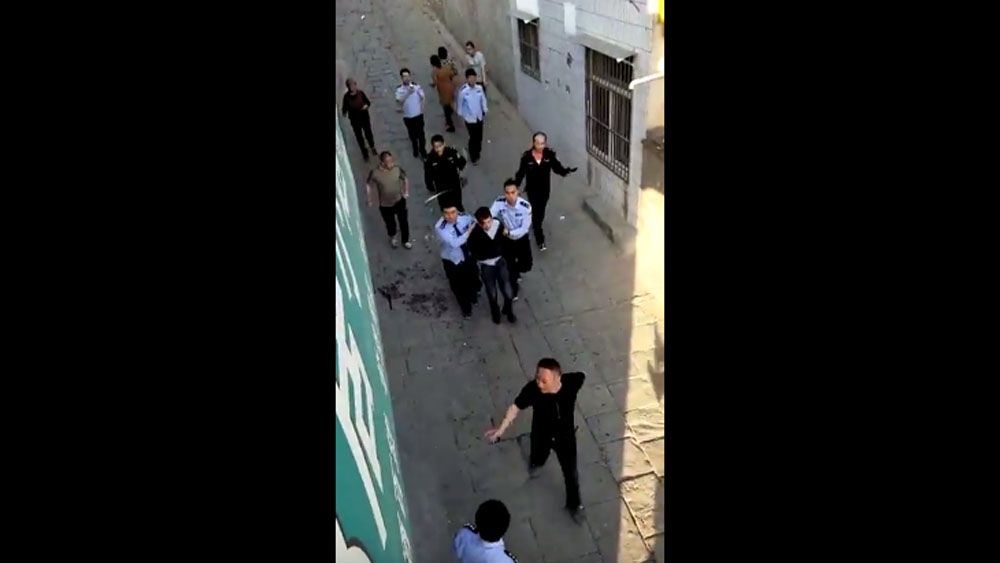 Hombre mata a siete estudiantes en China