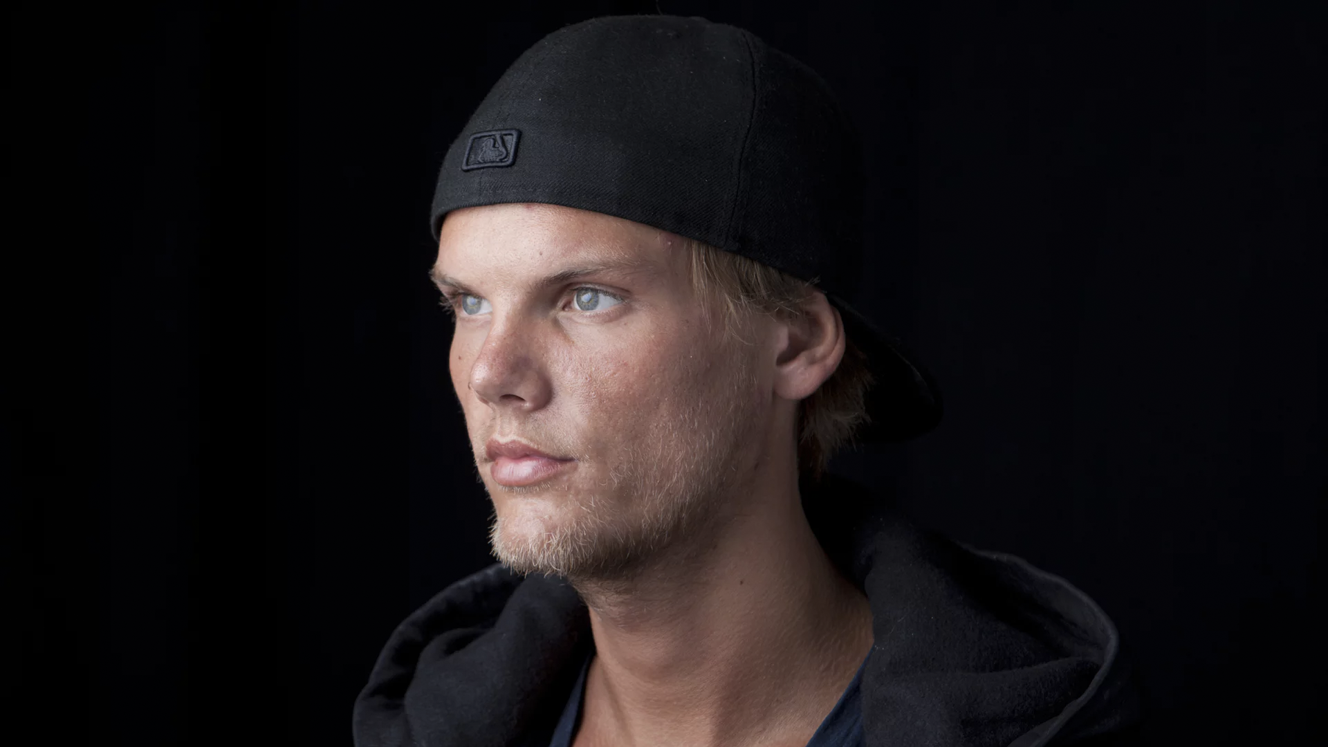 Confirman suicidio de Avicii - avicii-1-1