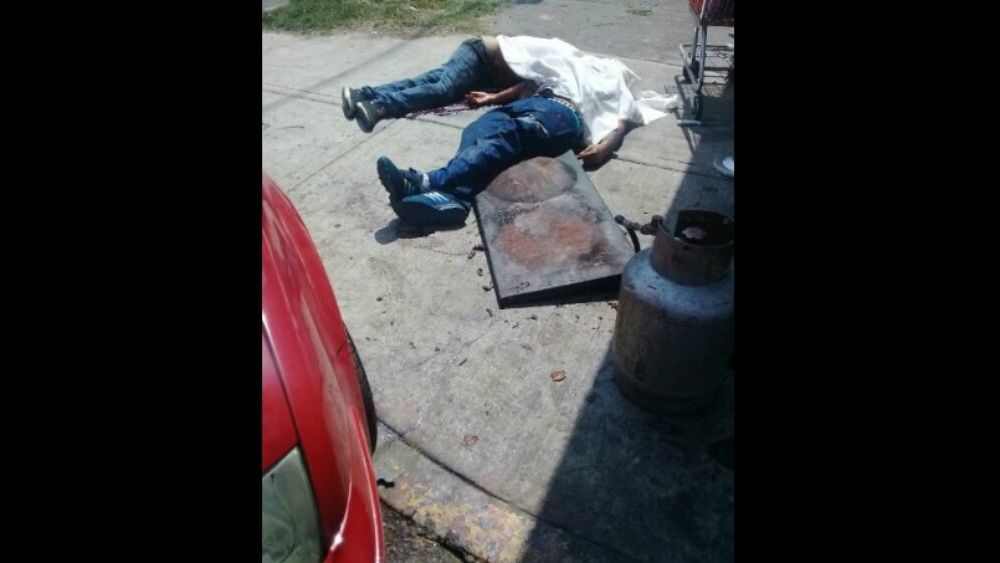 Balacera en Iztapalapa deja tres muertos