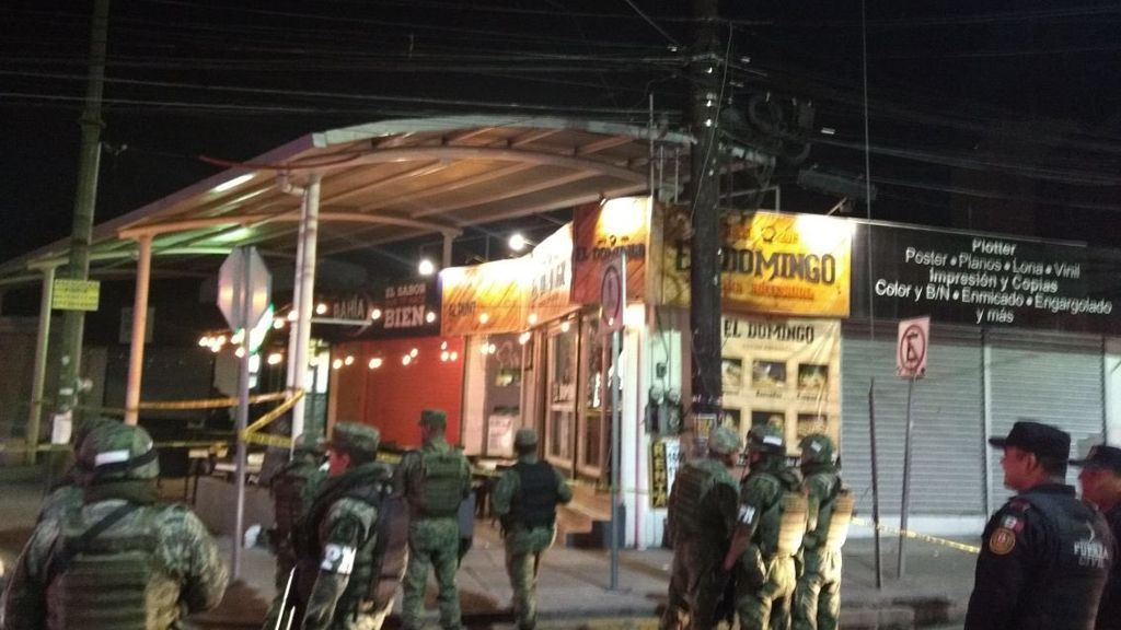 Balean a hombre afuera del Tec en Monterrey