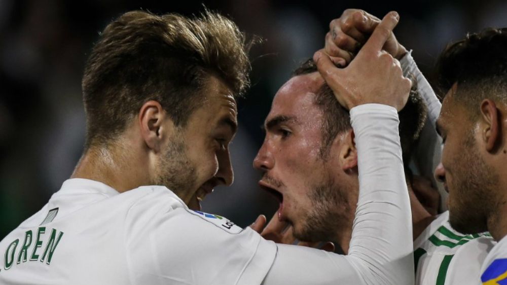 Asistencia de Guardado impulsa victoria del Real Betis sobre Málaga