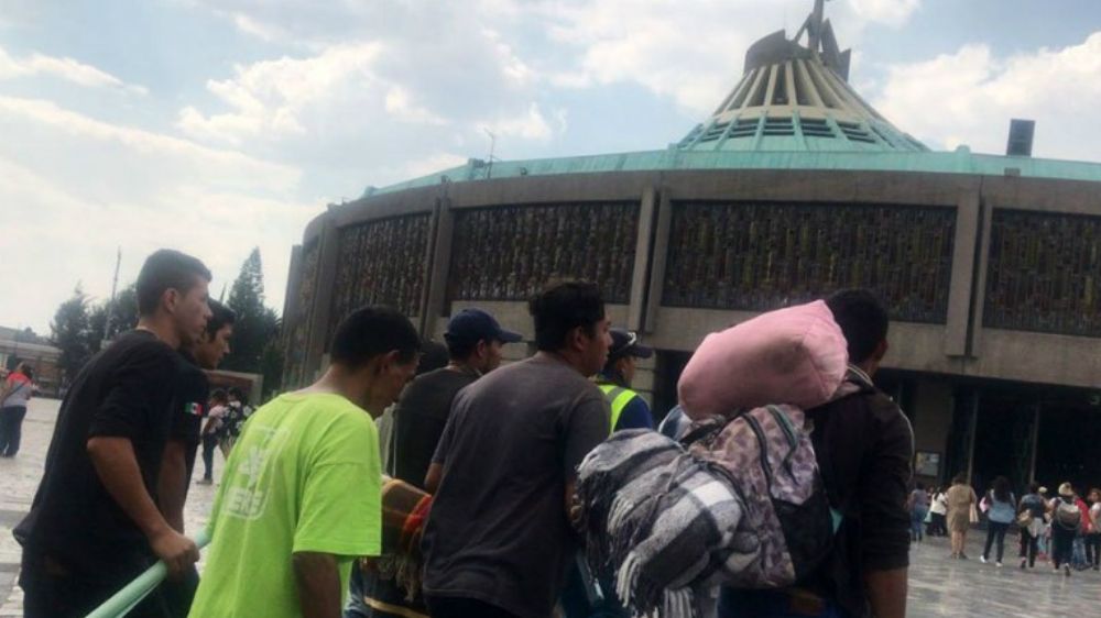 Llega Caravana del Via Crucis Migrante a la Basílica de Guadalupe