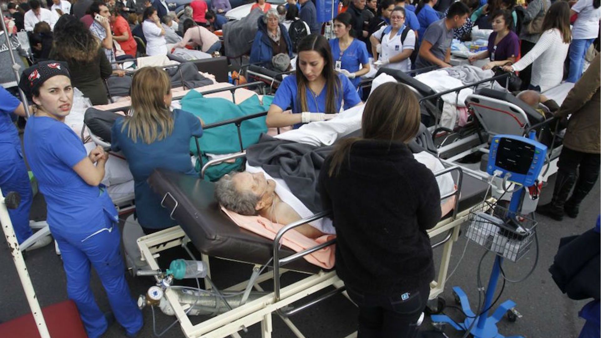 #Video Explosión en clínica de Chile deja tres muertos y cerca de 50 heridos