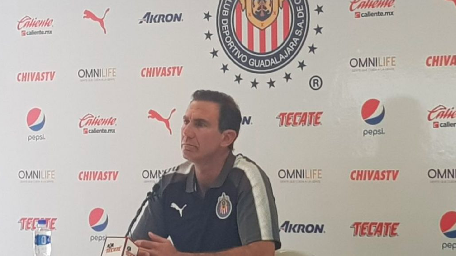 Chivas se compromete a pagar adeudos a jugadores lo antes posible