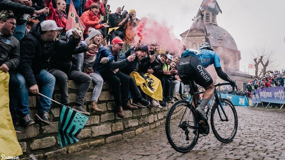 Muere ciclista por infarto durante carrera en Francia