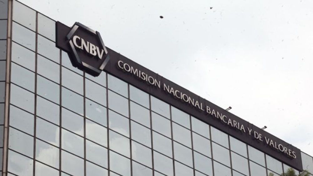 Crecen utilidades y morosidad en bancos de México