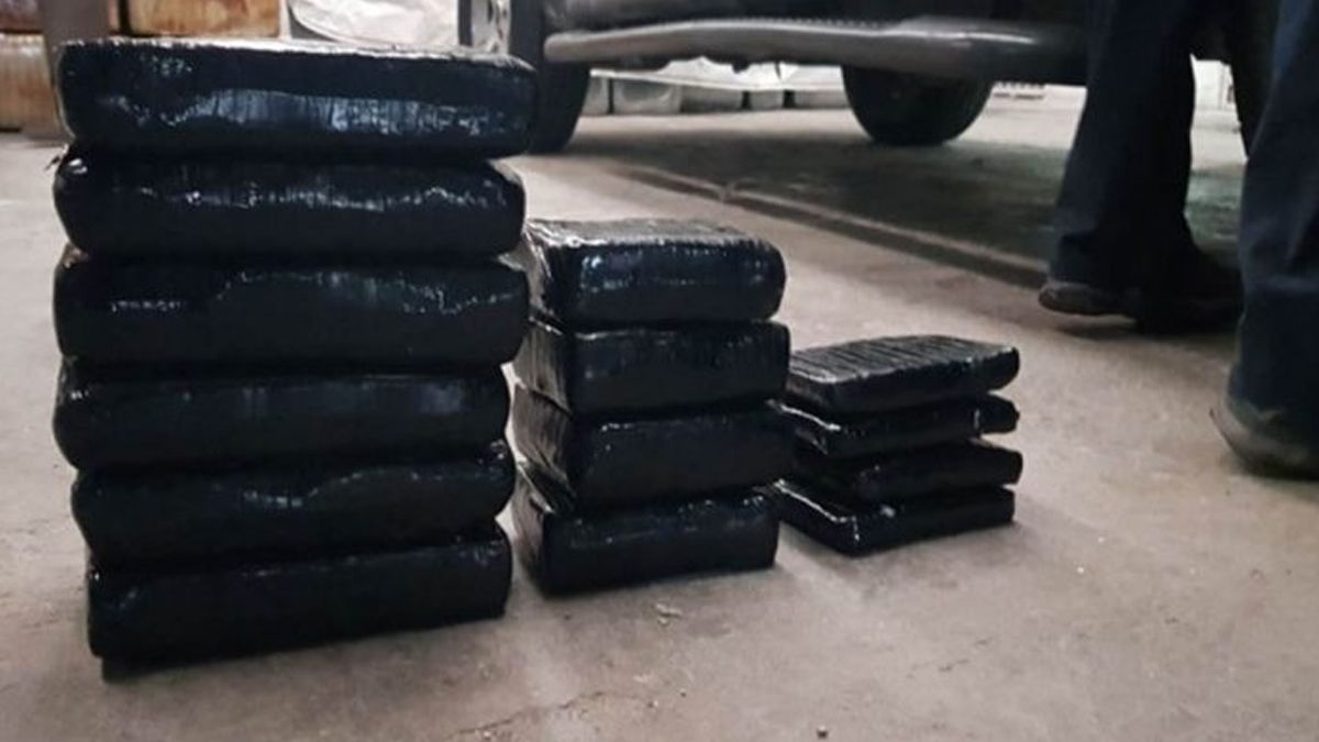 Detienen en Coahuila a estadounidense con 10 kilos de cocaína