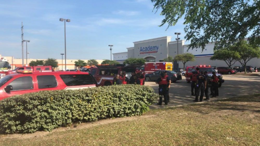 Tres heridos durante tiroteo en Dallas