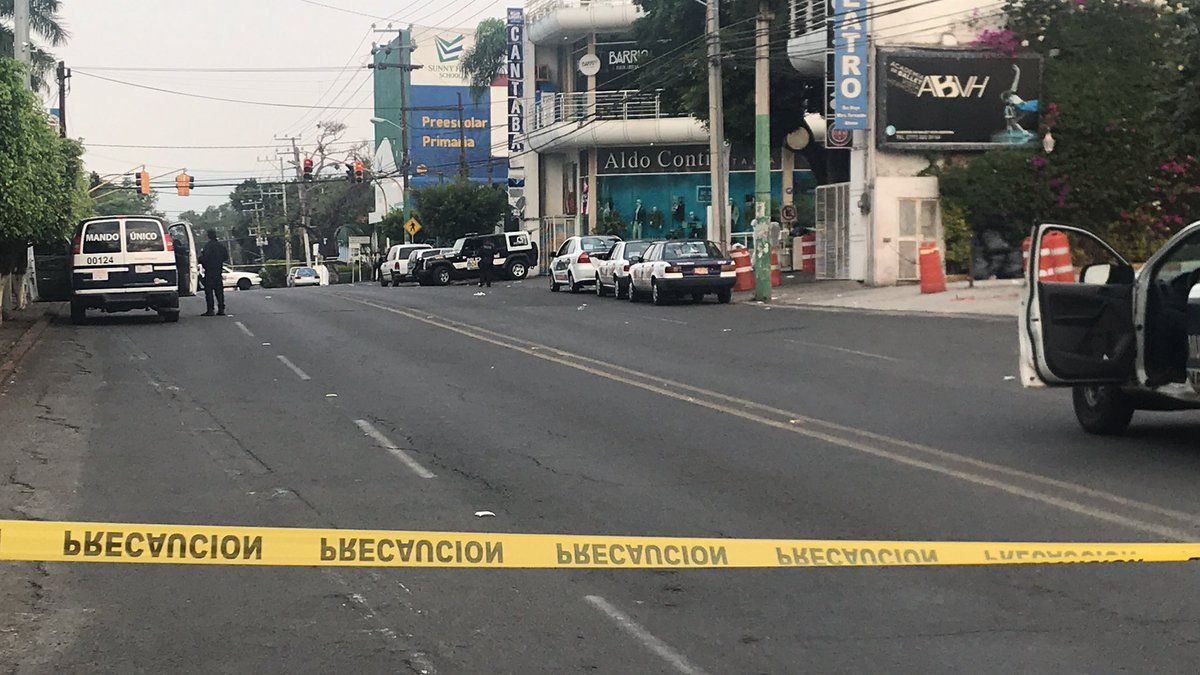 Balacera en plaza comercial deja al menos 12 heridos en Cuernavaca - db9a-cgu0acouvl