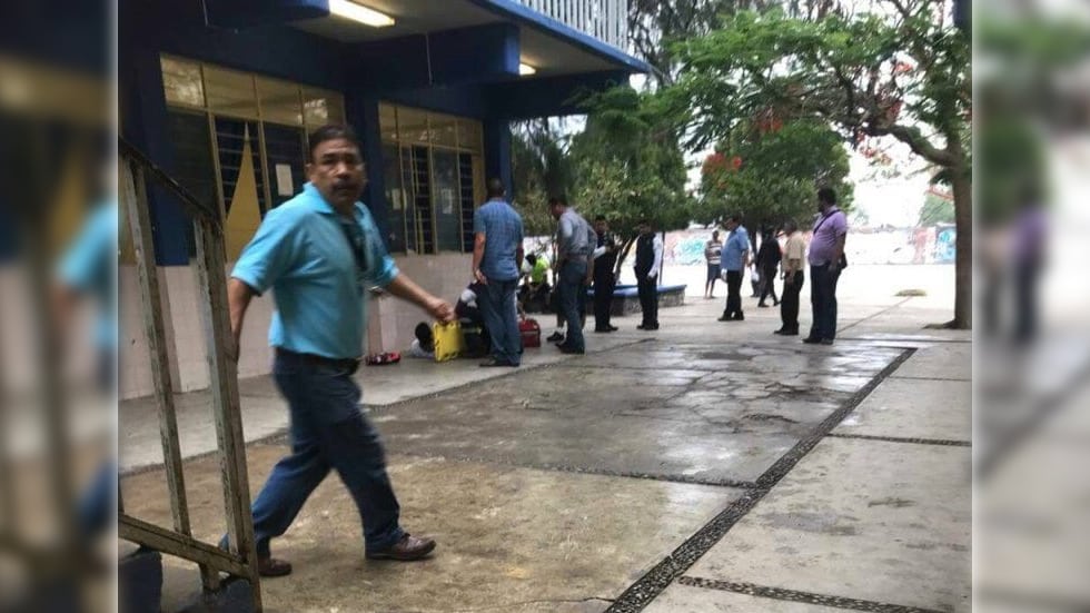 Disparan contra cinco estudiantes en preparatoria de Ciudad Victoria - disparan-a-estudiantes-preparatoria-ciudad-victoria