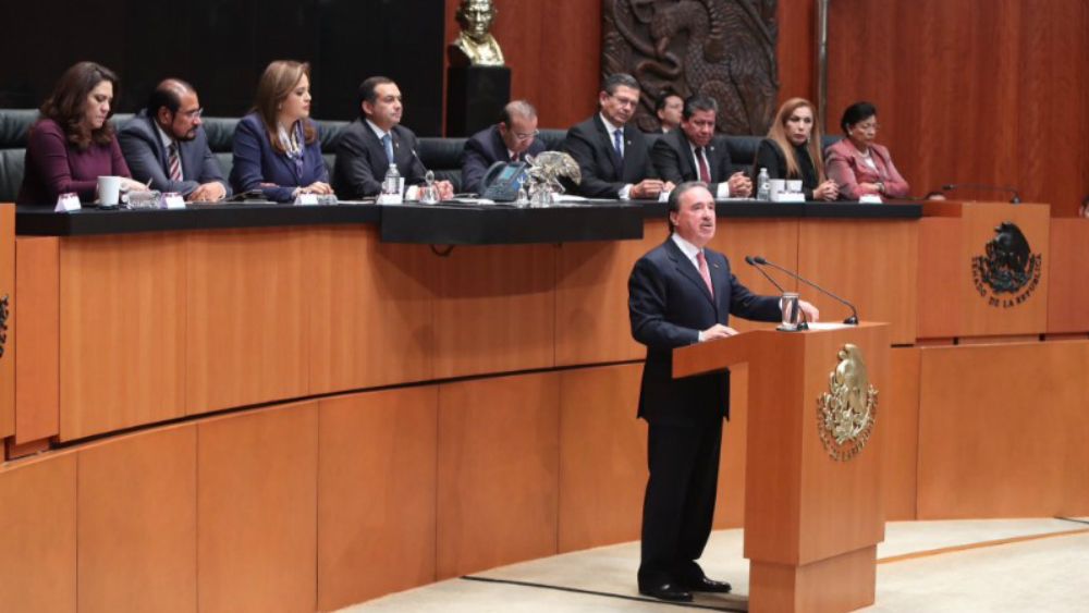 Esperan que eliminación de fuero tome tiempo extra en el Senado - emilio-gamboa