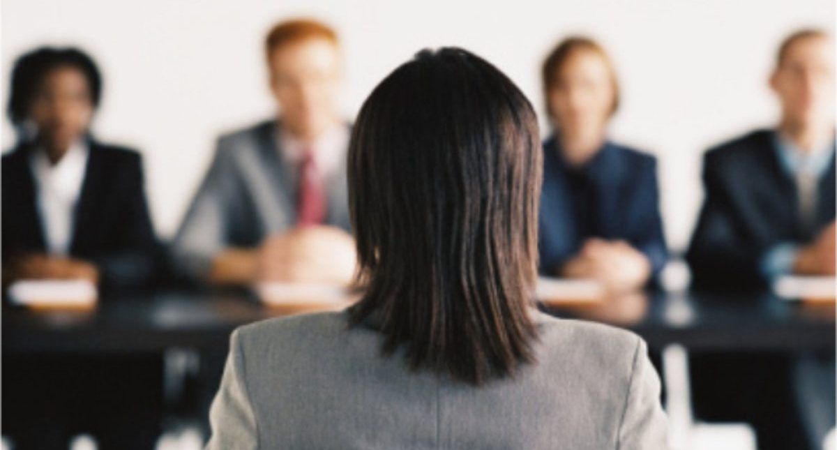 Recomiendan cuidar contenido en redes sociales al buscar trabajo