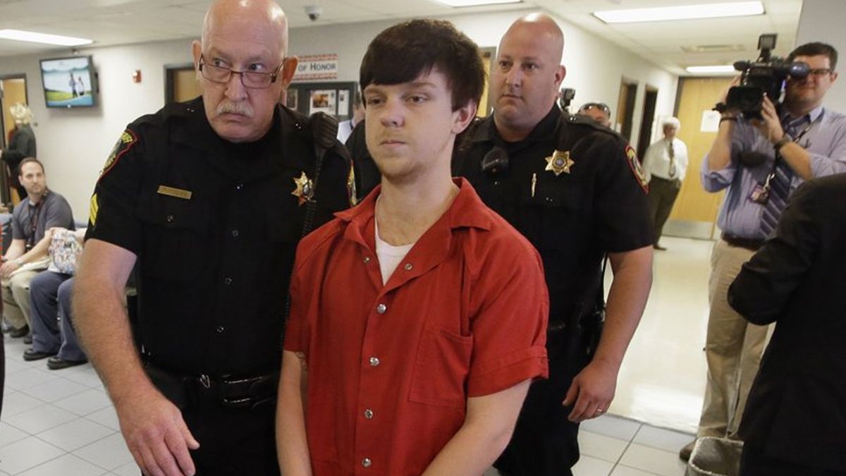 Sale de prisión joven que arguyó afluenza tras matar a cuatro personas