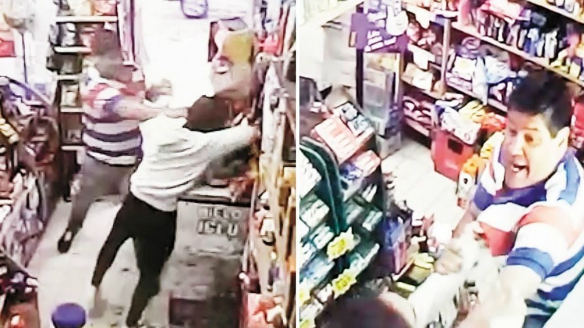 #Video Hombre agrede a vendedora por no aceptarle un billete