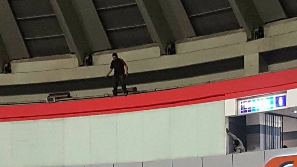 Hombre se arroja de cúpula de la TAPO