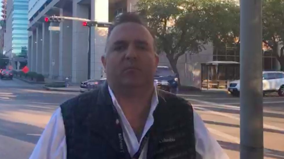 George H. W. Bush en terapia intensiva por infección