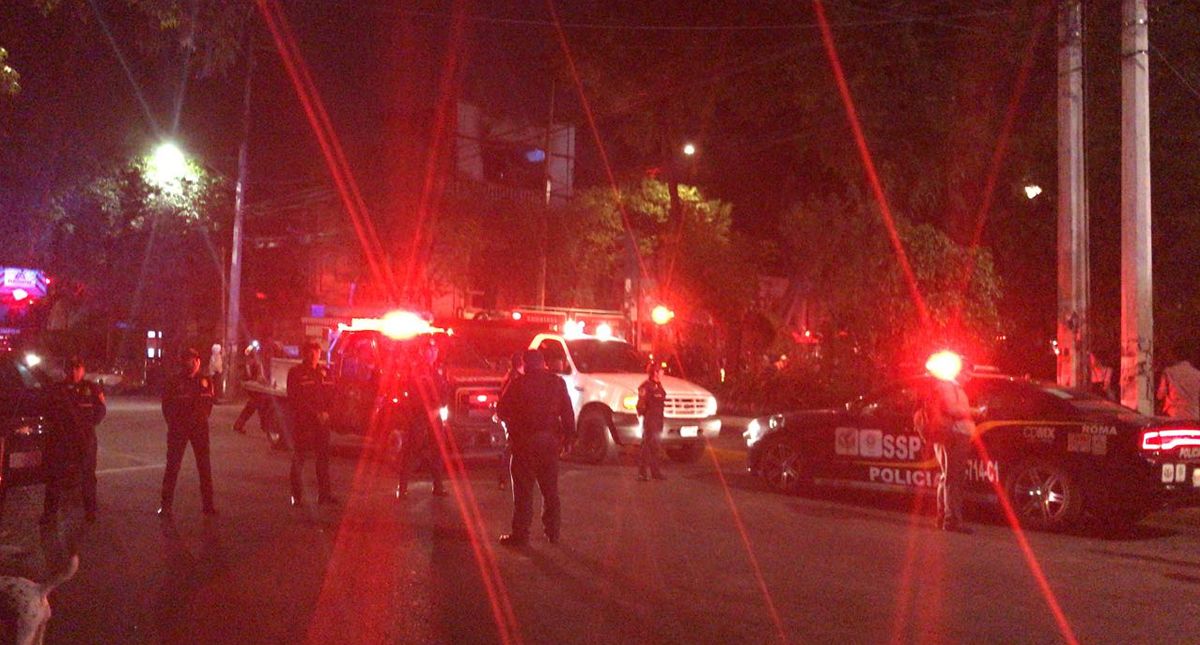 Incendio consume edificio de la Universidad de Londres en Roma Norte - incendio-roma-norte-6