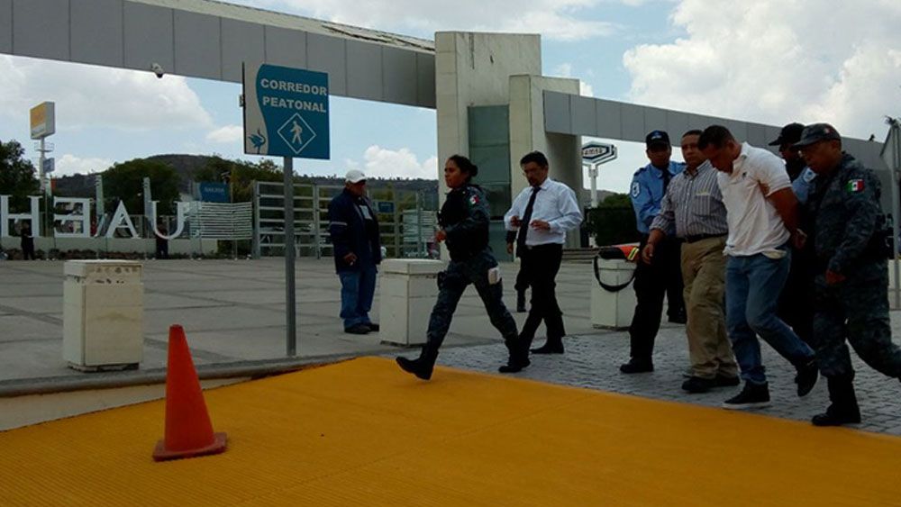 Detienen a venezolanos que pretendían abrir cajero en Hidalgo