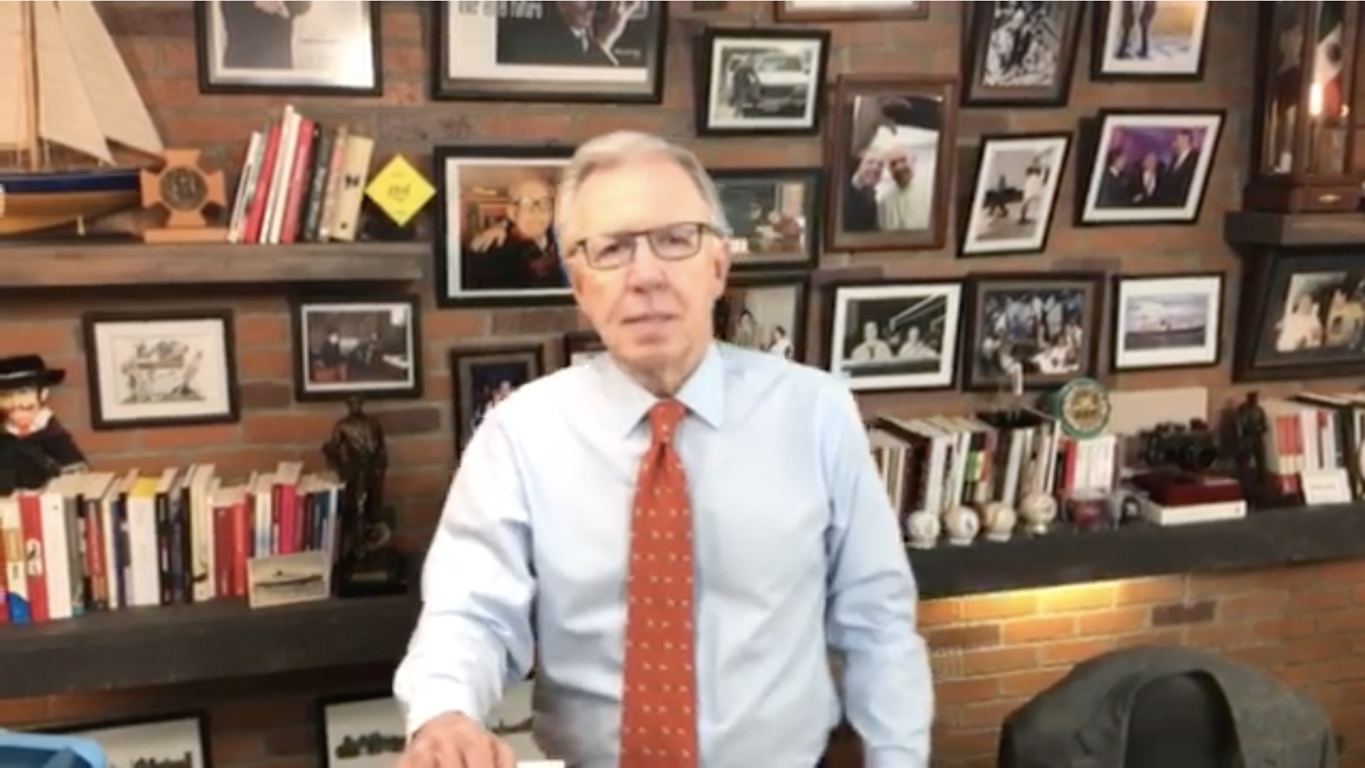 ¡Las noticias! Crece indignación y protestas por asesinato de estudiantes de cine en Guadalajara