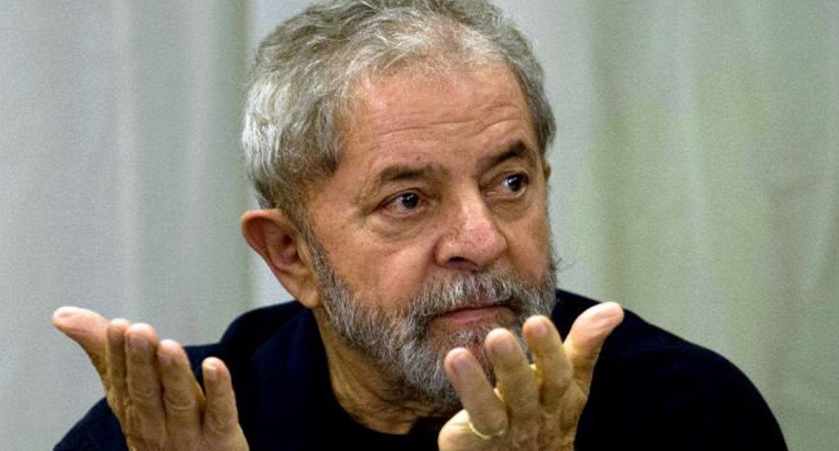 Lula da Silva estaría inhabilitado para comicios en Brasil