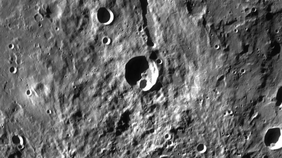 NASA ofrece recorrido virtual por la Luna