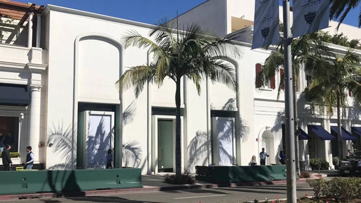 Louis Vuitton paga 110 mdd por terreno en Beverly Hills