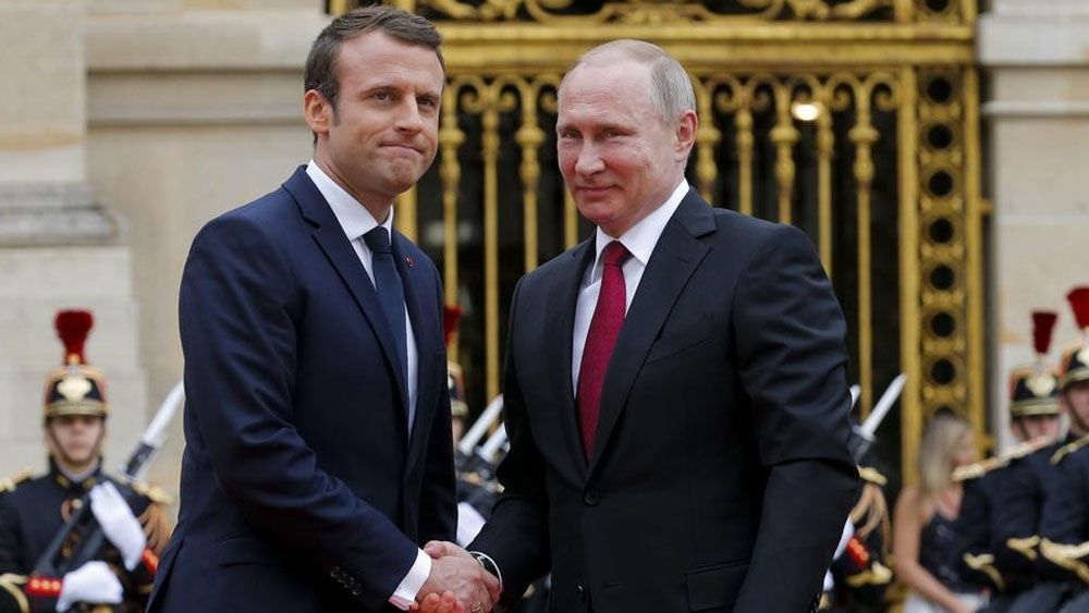 Macron pide intervención de Putin para detener escalada militar en Siria