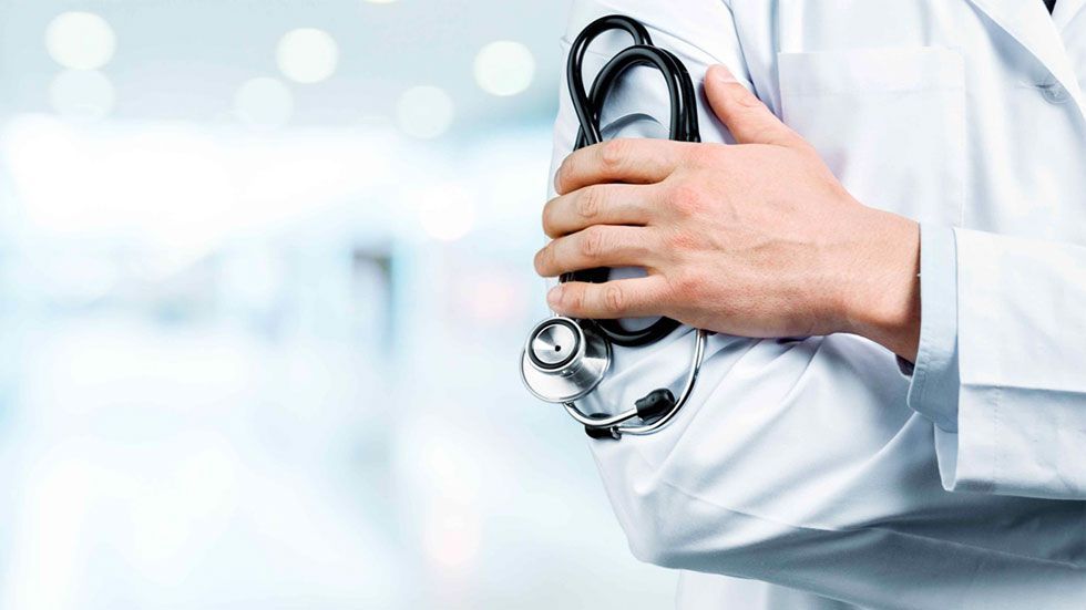 SAT inspeccionará a médicos y dentistas