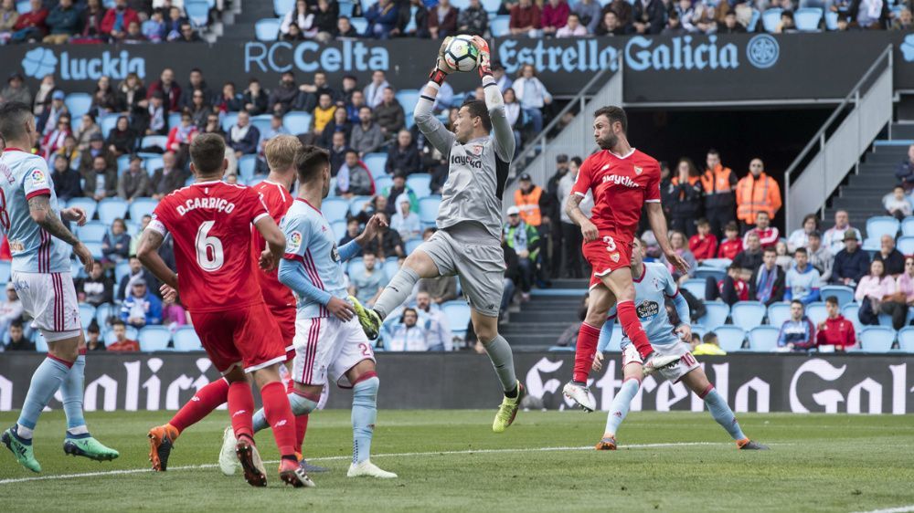 Sevilla recibe 2.1 goles por partido con Layún en la cancha Sevilla recibe 2.1 goles por partido con Layún en la cancha