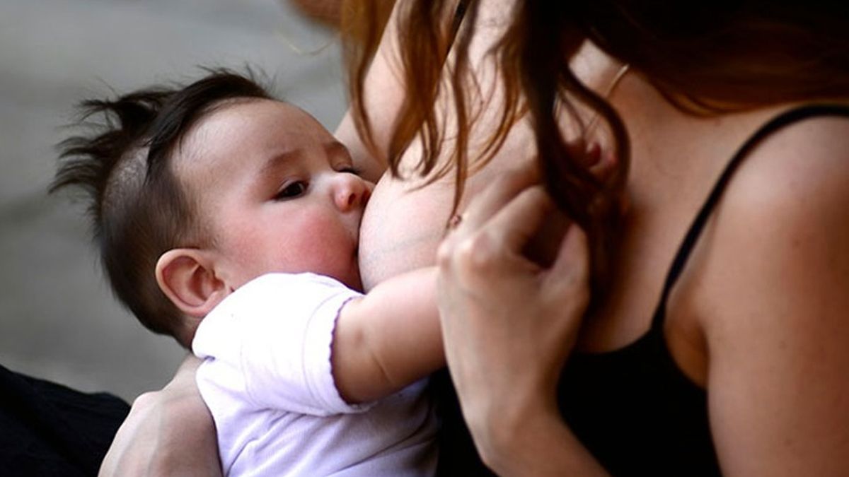 Arrestarán a quien insulte a mujer amamantando