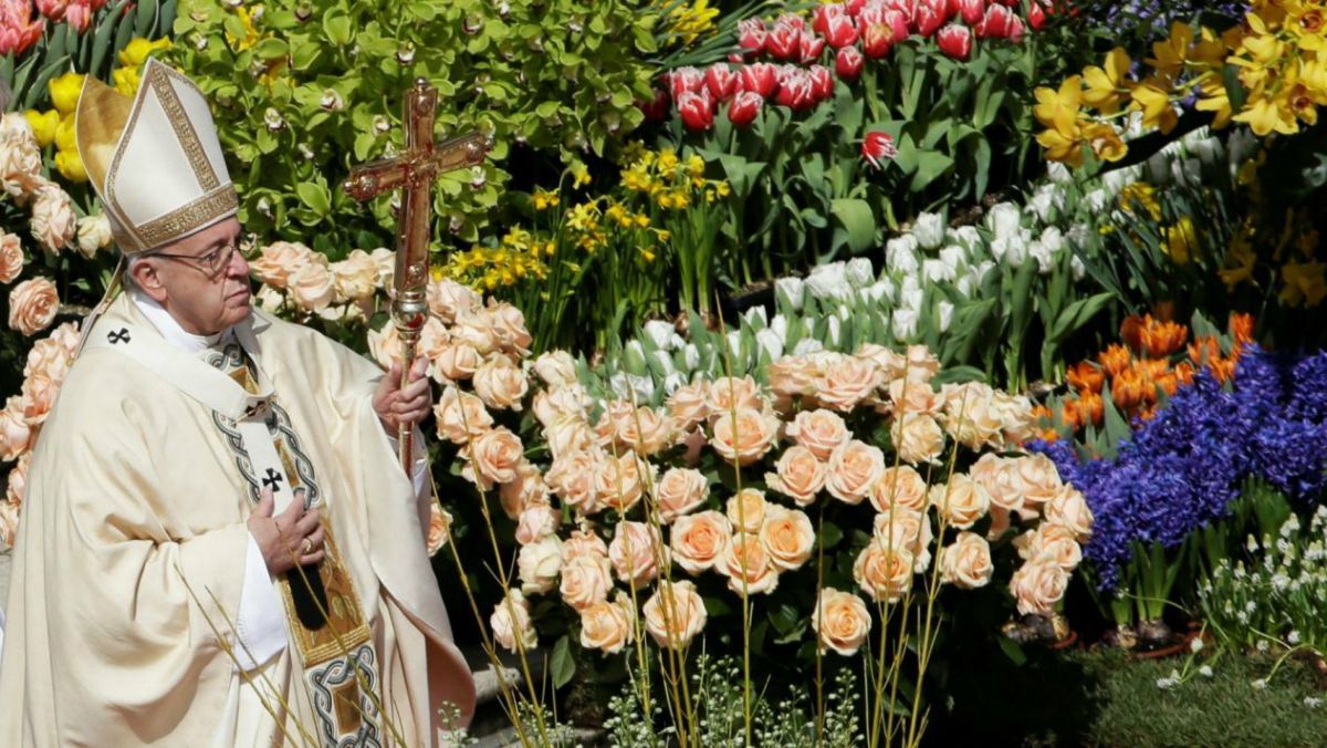 El papa clama por la paz en mensaje de Pascua