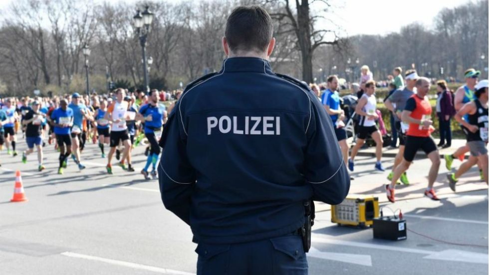 Policía frustra ataque con arma blanca en medio maratón de Berlin