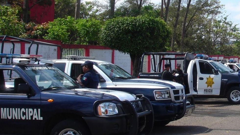 A proceso 10 policías que impidieron detención de secuestrador