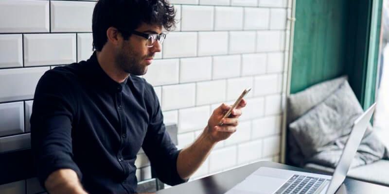 Usuarios de redes sociales dejan de tener vida social