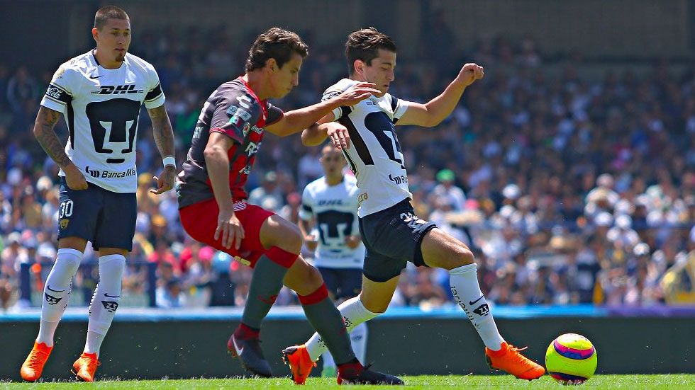 Detienen a individuo en el Pumas vs Necaxa por portar paquetes con droga