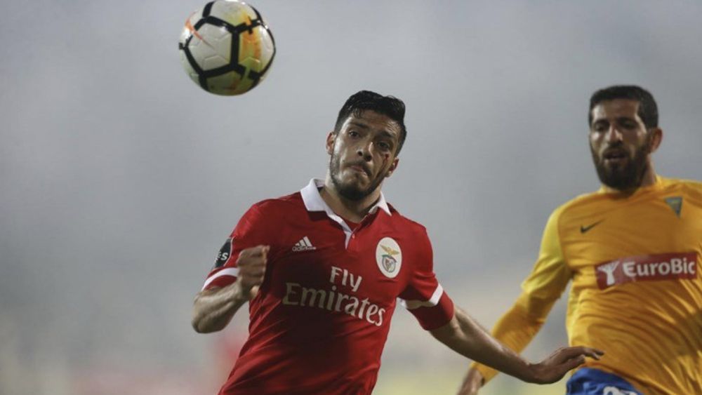 #Video Jiménez recibe duro golpe en triunfo del Benfica