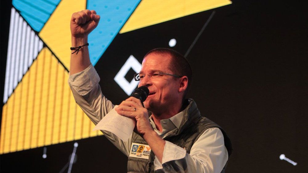 “Quiero debatir con AMLO, no con el que va en tercer lugar”: Anaya a Meade