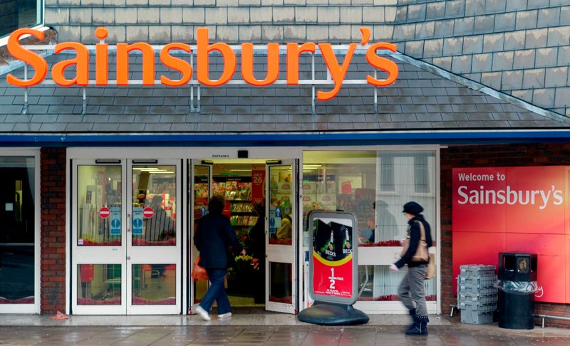 Sainsbury negocia fusión con Walmart - sainsburys