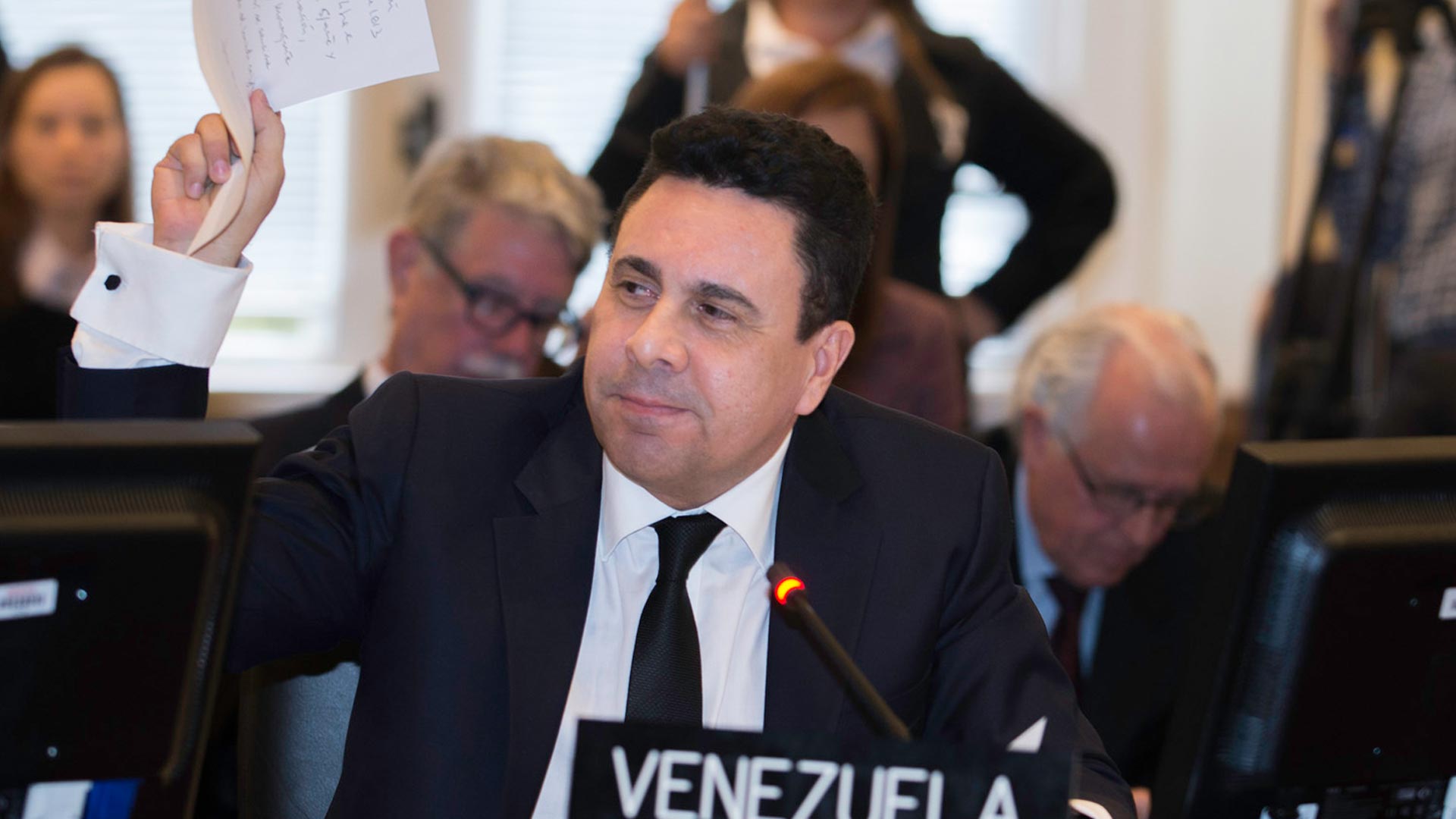 Embajador de Maduro ante ONU acusado de fraude por delegación de Guaidó en EE.UU.