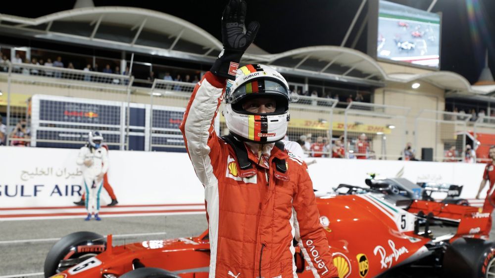 Vettel consigue la pole en Bahréin