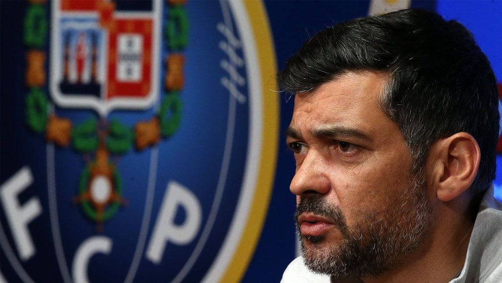 Entrenador del Porto arremete contra la Selección Mexicana