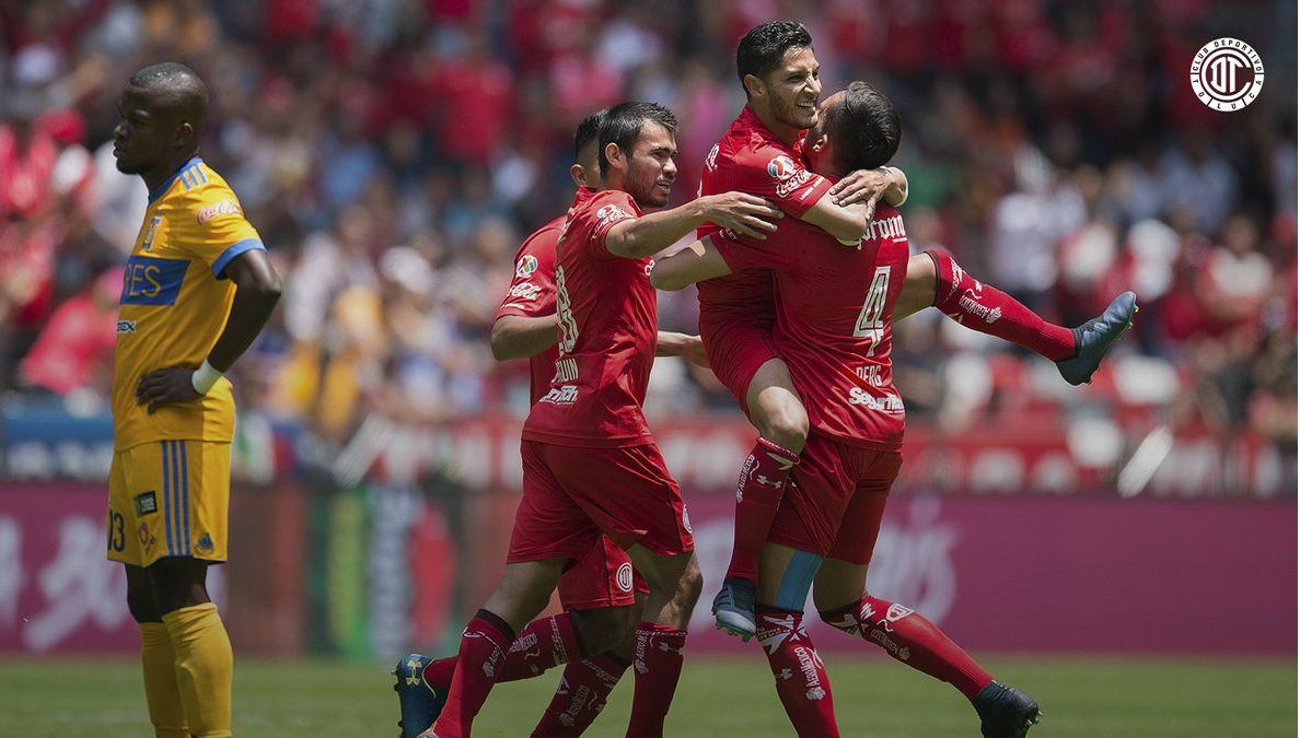 Toluca vence a Tigres y mantiene liderato