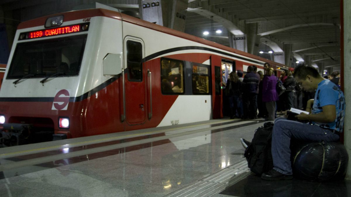 Tren suburbano operará con horario especial el 1 de mayo