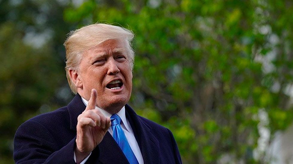 “Caravana de migrantes muestra la debilidad de las leyes”: Trump